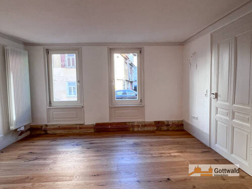 großzügiges Esszimmer - 3 Zimmer Etagenwohnung in Esslingen