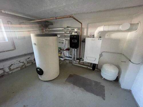 Gasheizung - Mehrfamilienhaus, Wohnhaus in Naumburg (Saale) zum Kaufen