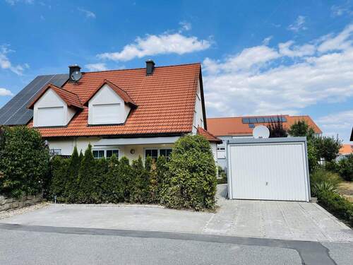 Ansicht Garage Stellplätze - 