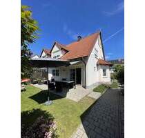 von Privat ohne Makler - Hochwertige, exklusive DHH in bester Lage mit Keller - BJ. 1999! - Seukendorf