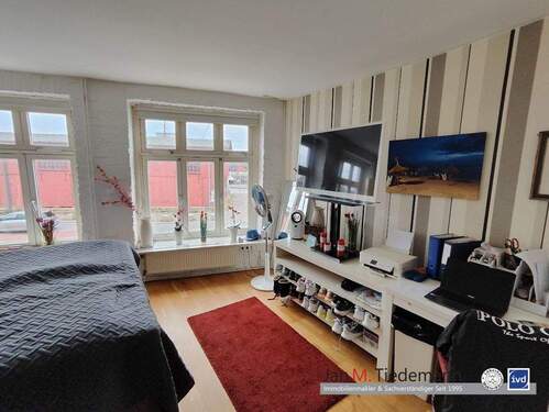 I OG Schlafzimmer Bild 2 - Einfamilienhaus mit 100,00 m&sup2; in Lübeck zum Kaufen