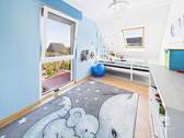 Schlafzimmer 2/4 - 