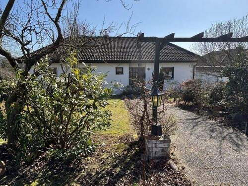 vereinbaren Sie Ihren Besichtigungstermin - 5 Zimmer Einfamilienhaus zum Kaufen in Reichshof