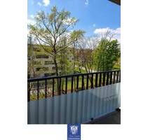 Ruhige und zentrale Wohnung mit großem Balkon und hübschem Bad! - Dresden Südvorstadt-West