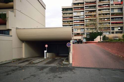 Expose Tiefgarage Tor 1 - Broichersdorfstr.JPG - Terrassenwohnung mit 63,30 m&sup2; in Kaarst zum Kaufen