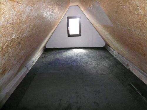 Geschäftshaus - Spitzboden - 