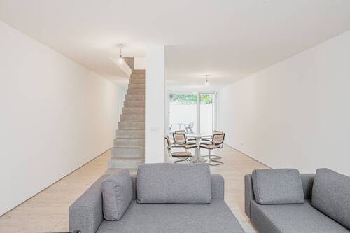 Wohnzimmer - 4 Zimmer Reihenmittelhaus in Berlin