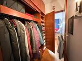 begehbarer Kleiderschrank/Durchgang - 