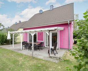 Gepflegte 5-Zi.-Ferienimmobilie mit Garten in RöbelMüritz - Röbel/Müritz