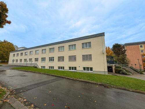 Seitenansicht - Büro mit 120,00 m&sup2; in Lößnitz zum Kaufen