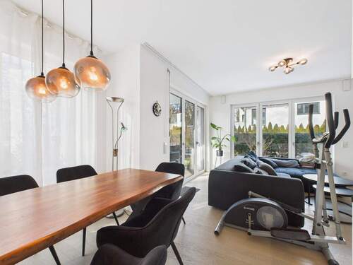 Ess- und Wohnbereich - 