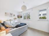 Schlafzimmer - 2 Zimmer Etagenwohnung zur Miete in München