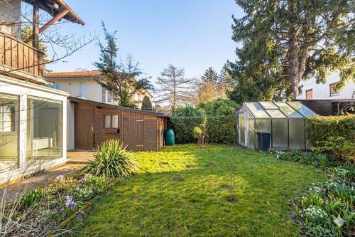 Sonniger Garten - 5 Zimmer Doppelhaushälfte zum Kaufen in München