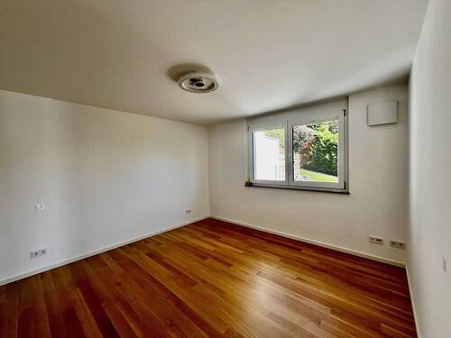 ...führen in die Einzelnen Zimmer - 
