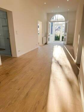 Bild 2 - 4 Zimmer Etagenwohnung zum Kaufen in Hannover Bemerode