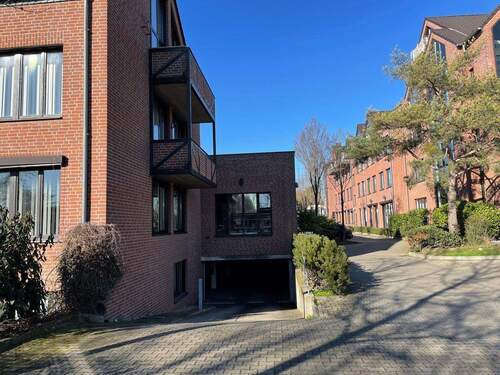 Garagenzufahrt - 