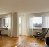 Charmante, provisionsfreie 3,5 Zimmer Dachgeschosswohnung - Neu-Ulm Offenhausen