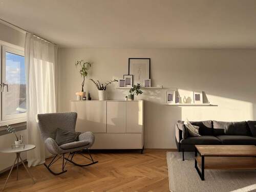 Bild 2 - 3 Zimmer Etagenwohnung zum Kaufen in Neu-Ulm