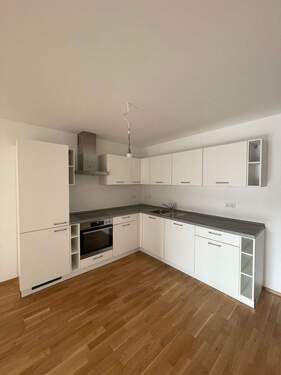 Offene Küche - Terrassenwohnung mit 87,50 m&sup2; in Stein zur Miete