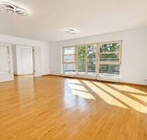 *Ihr neues Zuhause* 4Z, barrierefrei, drei Balkone, Parkett, 2 TG-Stellplätze Westend - Süd - Frankfurt am Main Westend-Süd