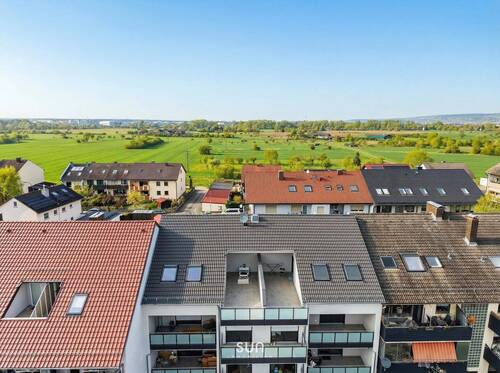 LUFTANSICHT - GARTENIDYLLE IN ASCHAFFENBURG-OBERNAU - exklusiver Neubau mit Privatsphäre auf 107 m²