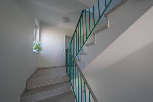 gepflegtes Treppenhaus - 
