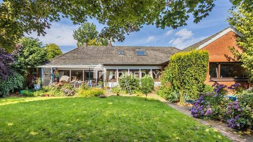 Außenansicht 1 - 8 Zimmer Einfamilienhaus in Lastrup