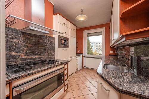 Küche - 2 Zimmer Etagenwohnung zum Kaufen in Berlin