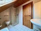 Badezimmer Dachgeschoss - 