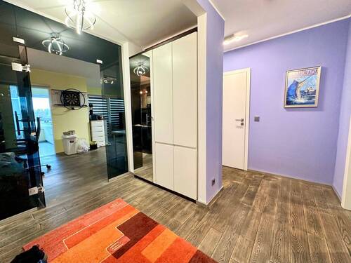 Eingansbereich - 2 Zimmer Etagenwohnung in Meerbusch