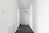 Archivbild Eingangsbereich - Etagenwohnung mit 67,40 m&sup2; in Baar-Ebenhausen zur Miete