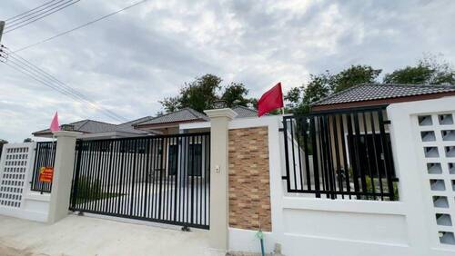 Bild 3 - 4 Zimmer Mehrfamilienhaus, Wohnhaus in Nakhon Ratchasima