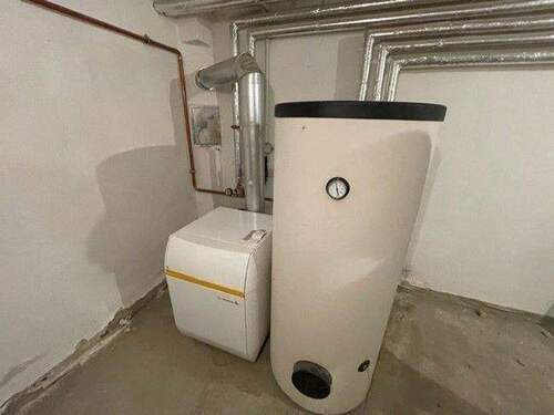 Gasheizung - Mehrfamilienhaus, Wohnhaus in Naumburg (Saale)