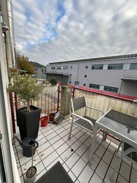 Balkon mit Stadtblick - 