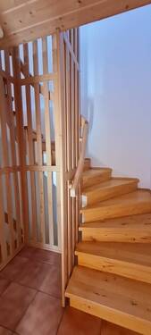 Treppenaufgang vom EG zum OG - 