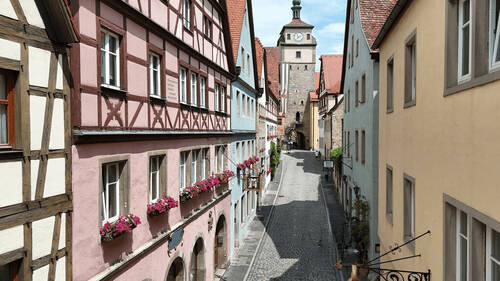 Außenansicht - 9 Zimmer Mehrfamilienhaus, Wohnhaus in Rothenburg ob der Tauber