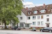 Hausansicht - Wohnen und Arbeiten in idealer Kombination in HH-Lokstedt