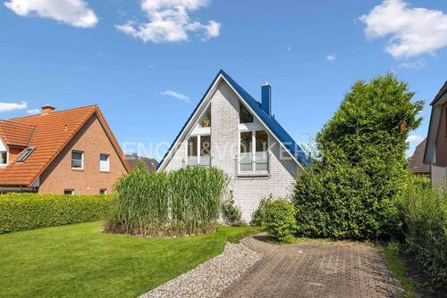 Auffahrt - 3 Zimmer Einfamilienhaus zum Kaufen in Kisdorf