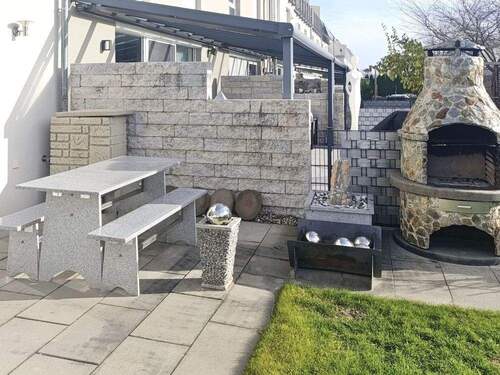 Terrasse mit Ofen - 