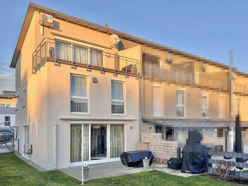 Haus Ansicht Garten - 6 Zimmer Reihenendhaus zum Kaufen in Gersthofen