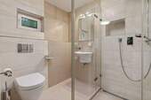 Duschbad im Untergeschoss - 