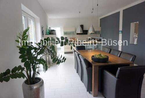 Das Esszimmer - Einfamilienhaus mit 175,30 m&sup2; in Mönchengladbach / Bettrath-Hoven zum Kaufen