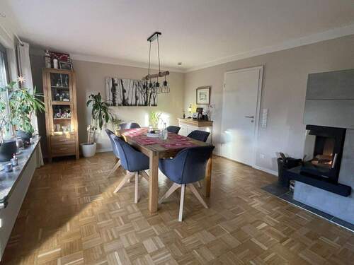 Esszimmer mit Kamin - 