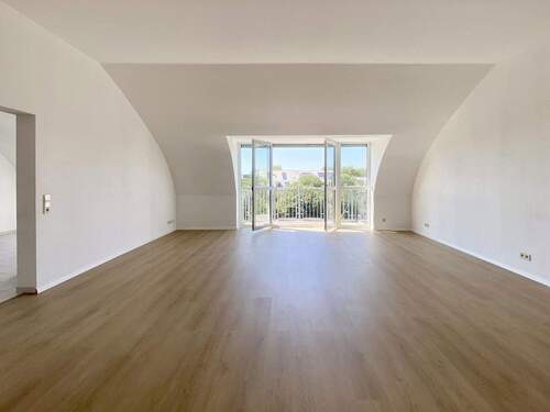 Großzügiger Wohnraum - 3 Zimmer Etagenwohnung zum Kaufen in Speyer