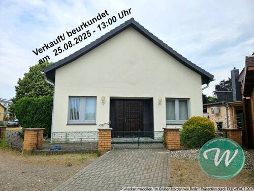 Straßenansicht vom Objekt - Gelegenheit Nr. 31- Saalbau, Top Zustand, mit variablen Nutzungsoptionen in Hagenow