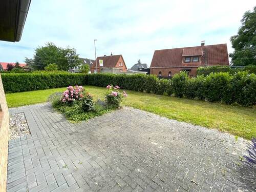 großzügige Terrasse - 