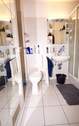 Bad mit Dusche - 