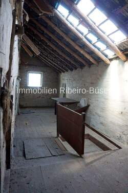 nicht ausgebauter Teil im Dachegeschoss - 