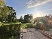 Blick auf Garten und See - 