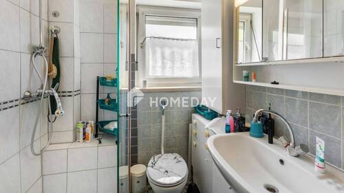 1. OG Badezimmer 1 - 